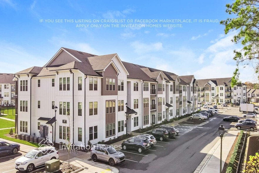 Building Photo - 1817 Windsor Vlg Wy