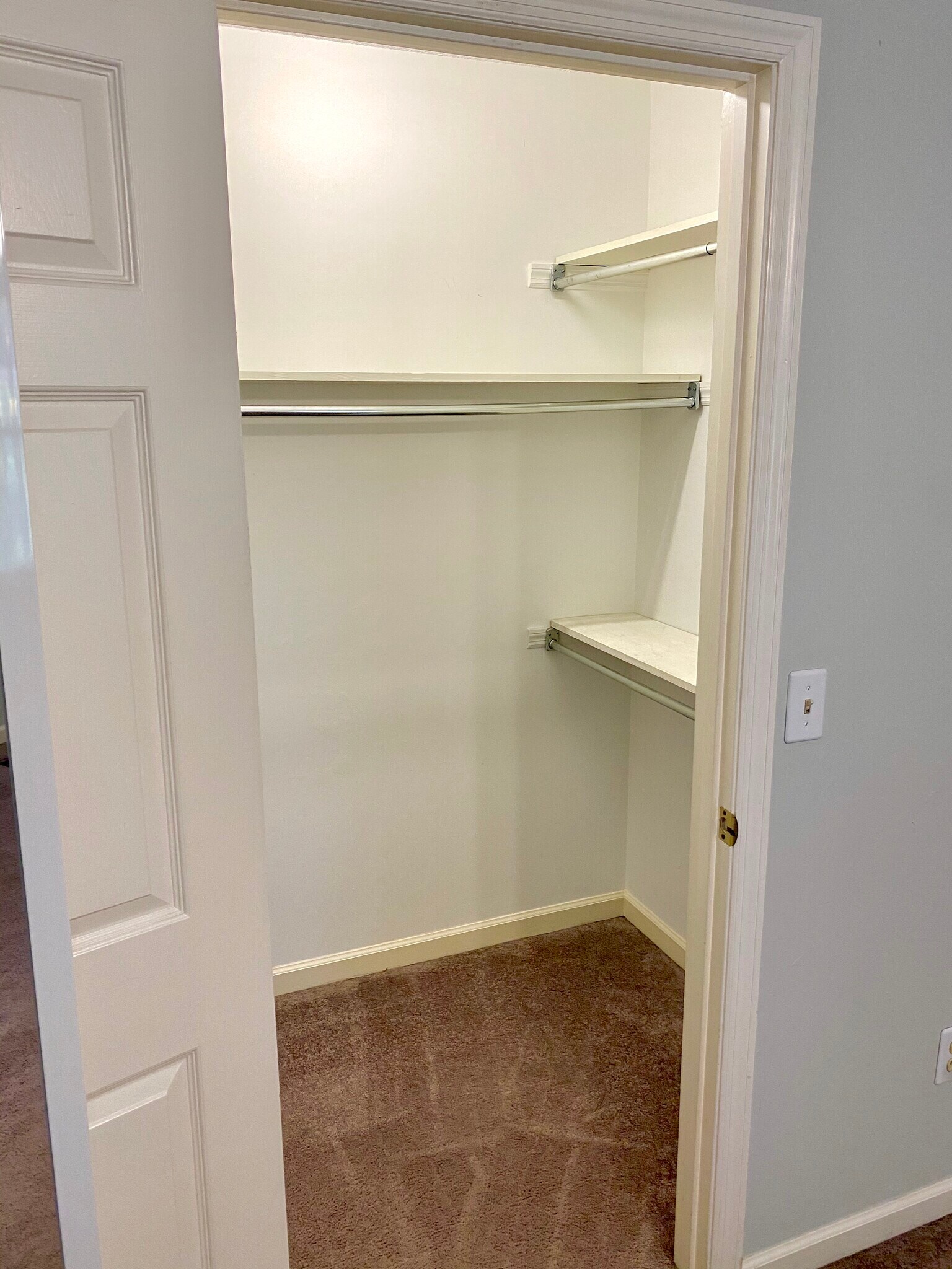 Bedroom 2 walk-in closet - 816 Oak St