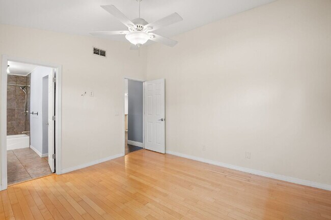Building Photo - Home For Rent in Lakewood Estates!