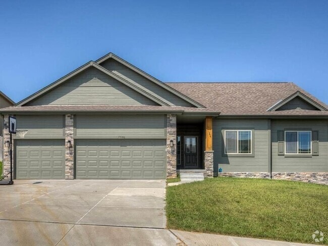Building Photo - 17520 Redman Ave