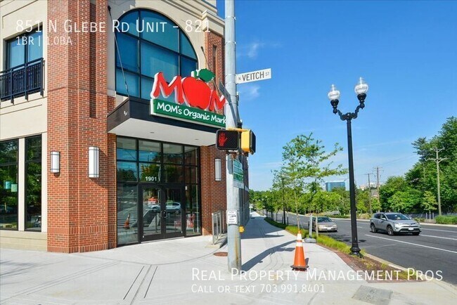 Building Photo - 851 N Glebe Rd