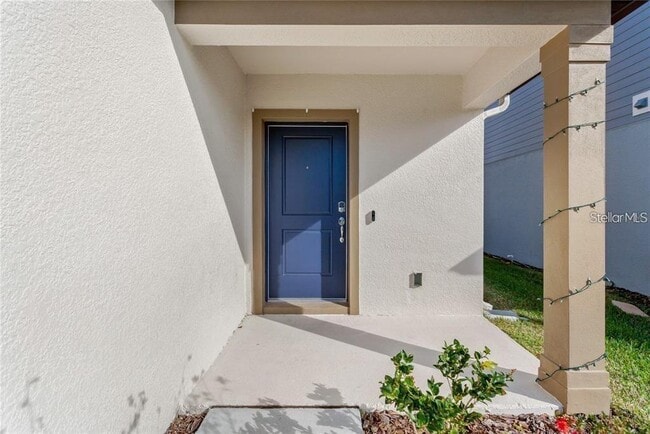 Building Photo - 30555 Thunderbird Dr