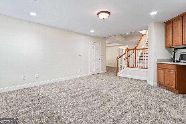 Building Photo - 147 Bayberry Hls