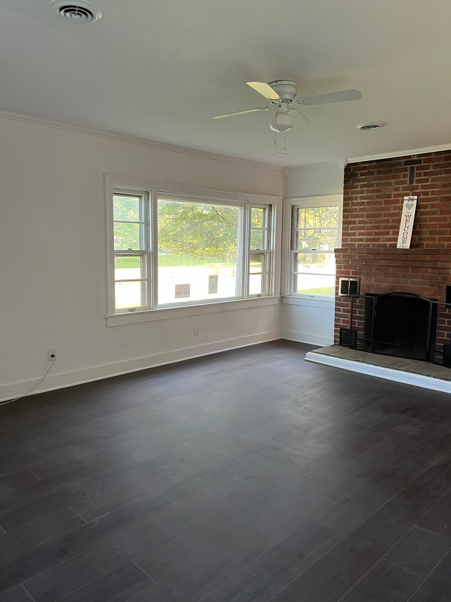 Building Photo - 24906 Lambs Meadow Rd