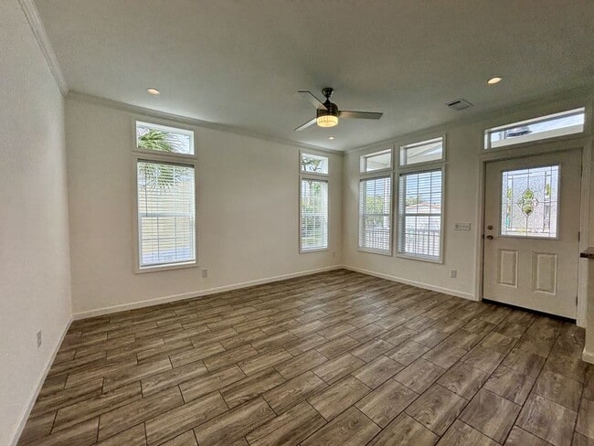 Building Photo - 6902 42nd Trail N