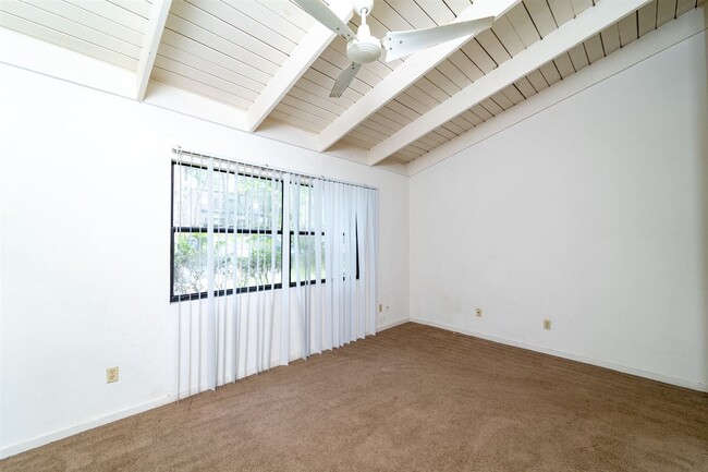 Building Photo - 1349 Rumba Ln