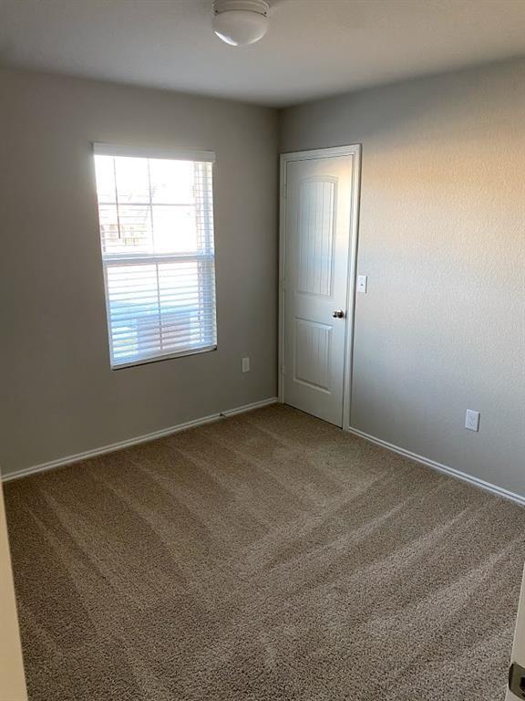 Building Photo - 12901 Brahmin Dr