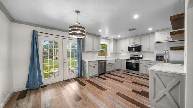 Building Photo - 16453 Ryan Guinn Way