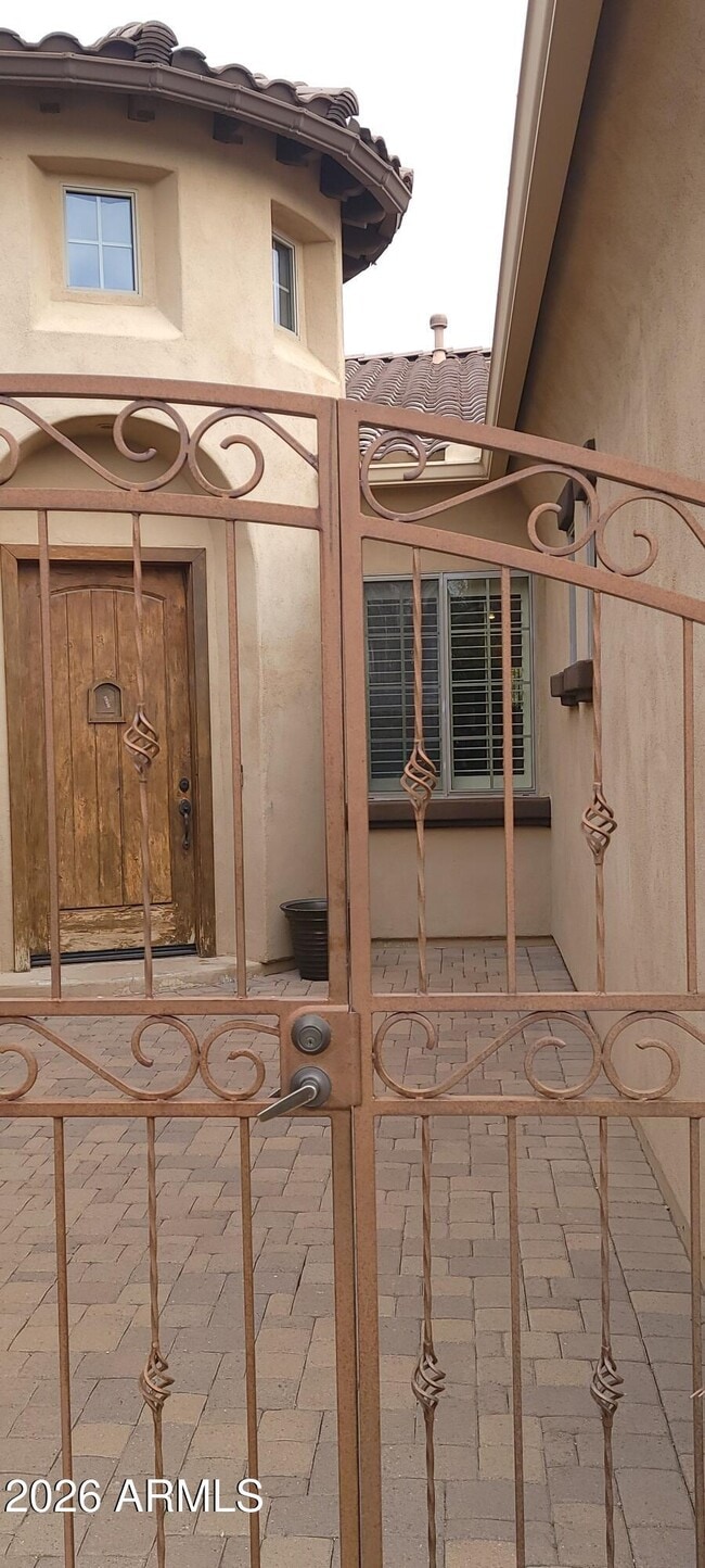 Building Photo - 2419 N 141st Ln