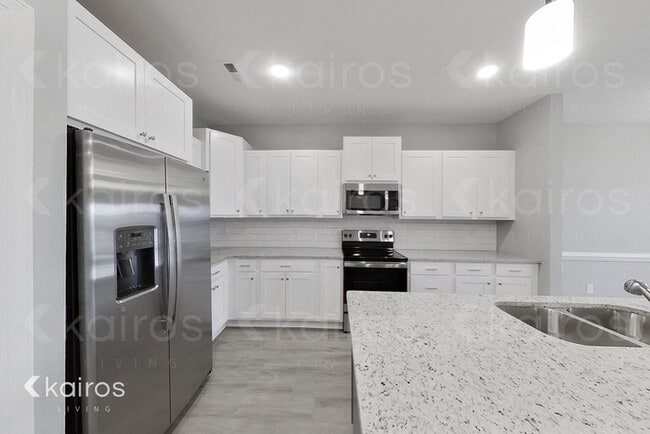 Building Photo - 3712 Oak Leaf Wy