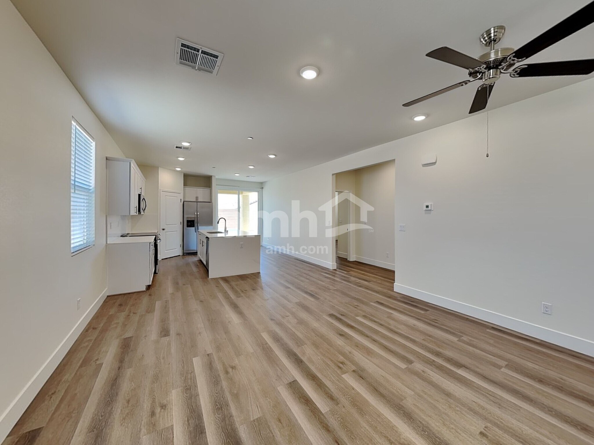 Building Photo - 518 Silverbell Fls Pl