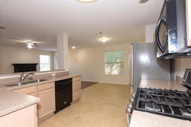 Building Photo - 2321 Friarcreek Loop