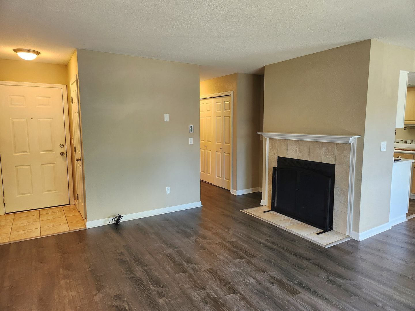 Building Photo - 9410 SW 146th Terrace