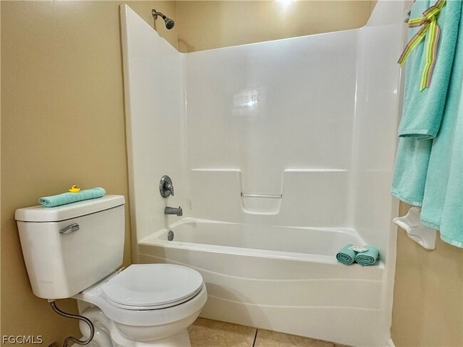 Building Photo - 2015 Xelda Ave N