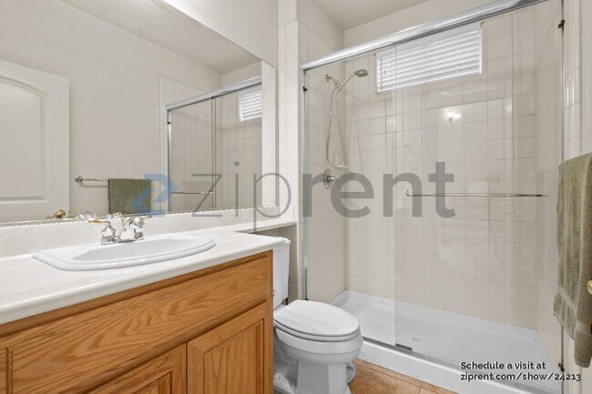 Building Photo - 9208 Hallmark Pl