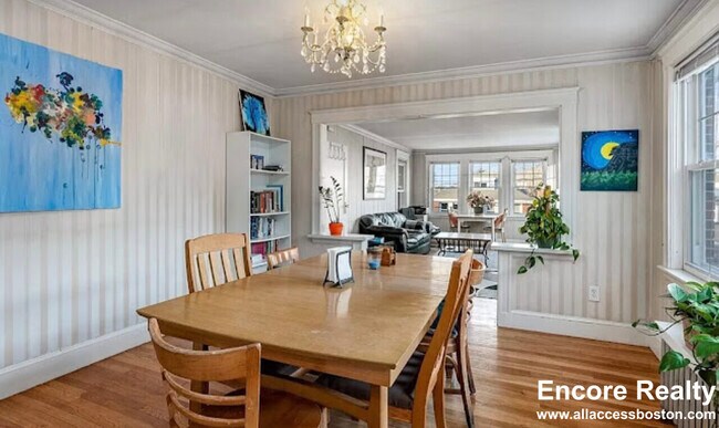 Building Photo - 88 Colborne Rd