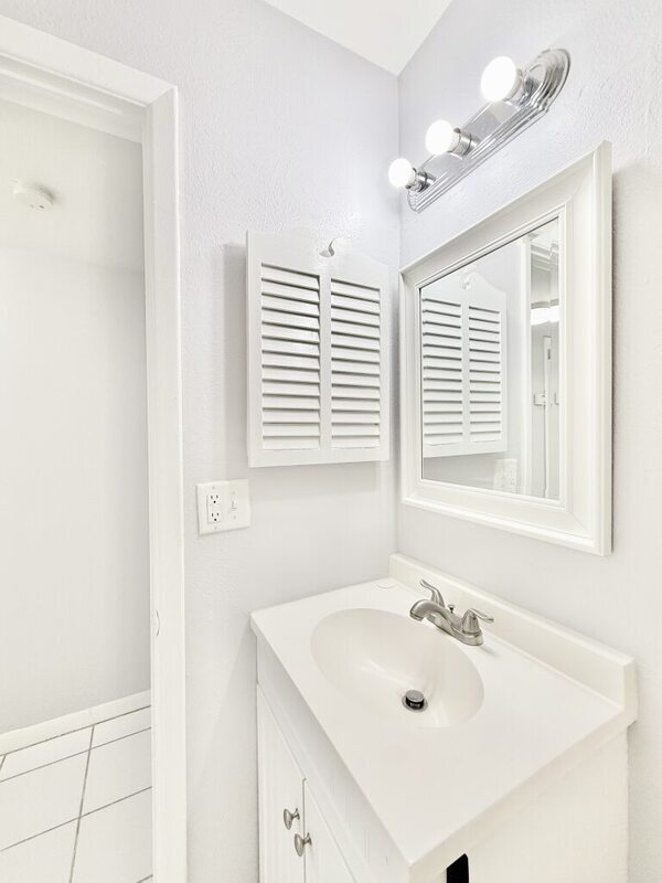 Building Photo - 1799 N Highland Ave