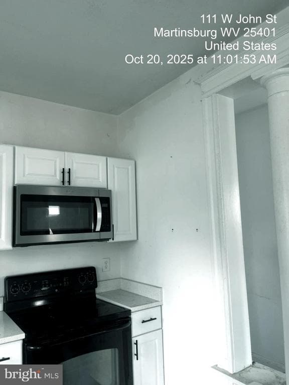 Building Photo - 113 W John St