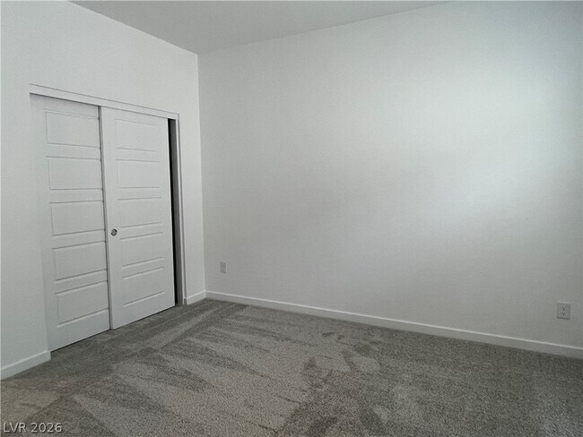 Building Photo - 6841 Chargehand Ave