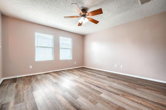 Building Photo - 1820 Brookwood Dr