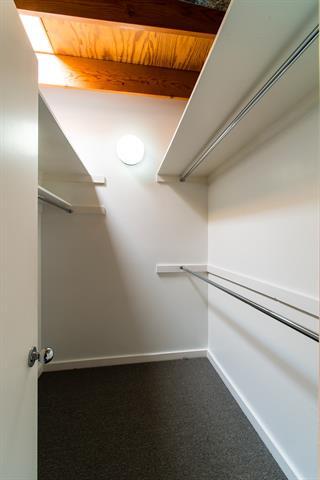 Building Photo - 4401 Travis St