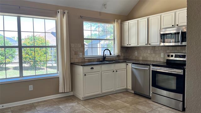 Building Photo - 4621 Tanque Dr