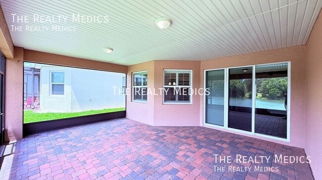 Building Photo - 1102 Victoria Hills Dr S