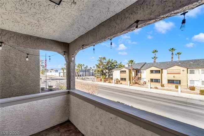 Building Photo - 511 Bass Dr