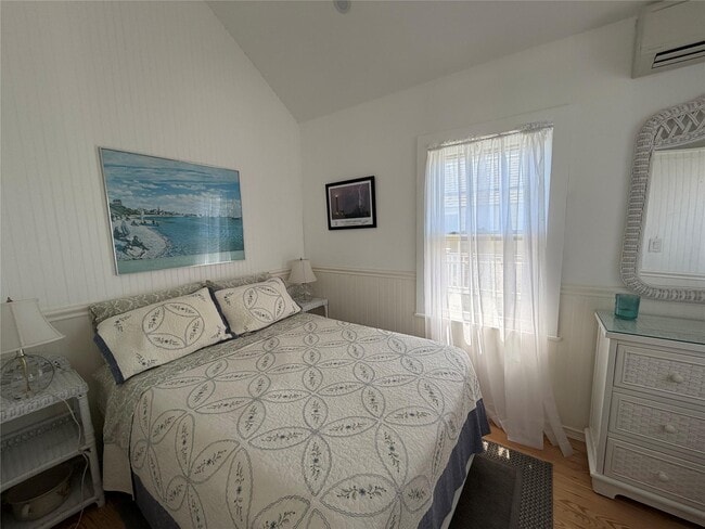 Building Photo - 760 Ocean Breeze Walk
