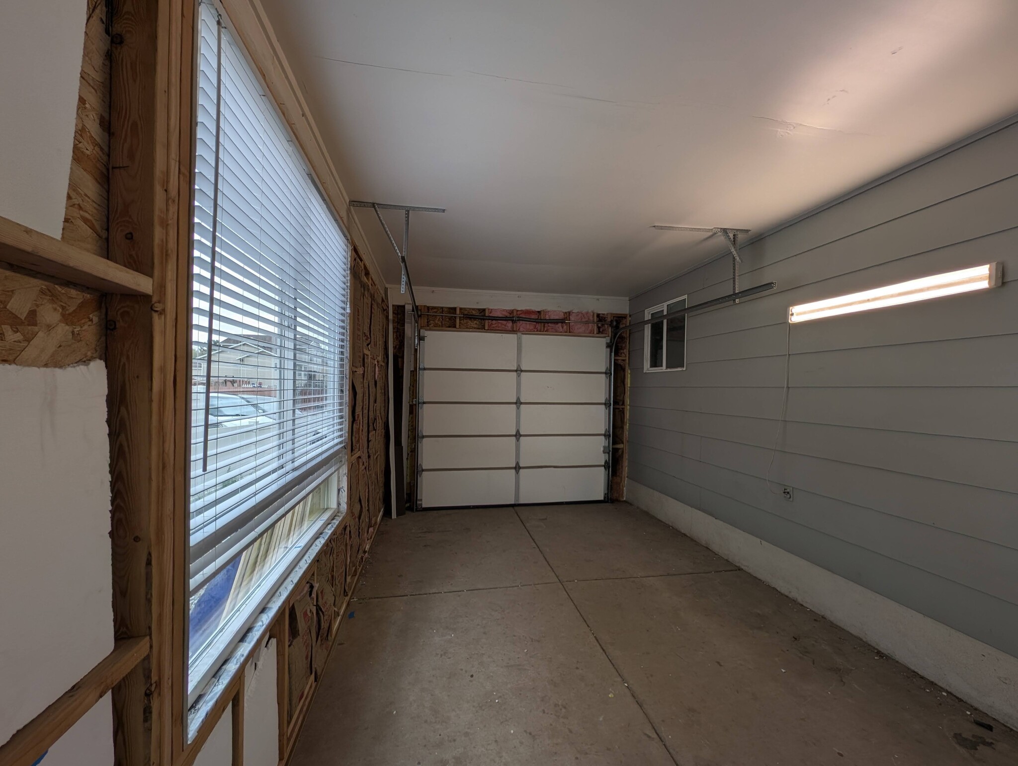 Building Photo - 5206 W Hunter Dr