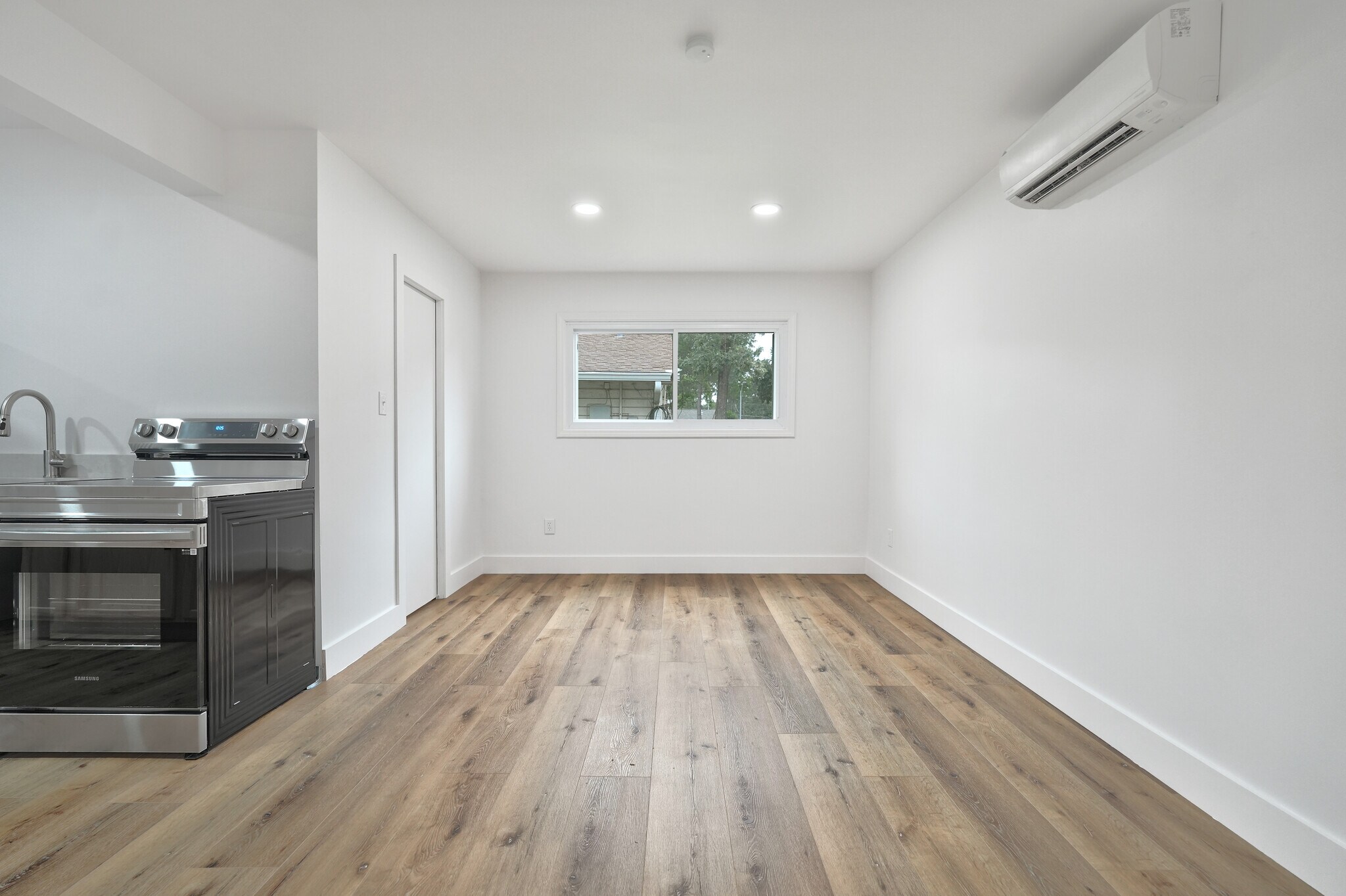 Dining Area - 4323 Marlborough Dr