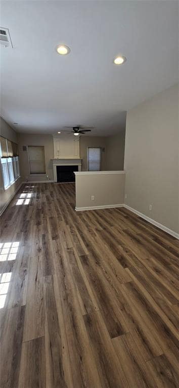 Building Photo - 174 Ennisbrook Dr SE