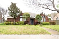 Building Photo - 1040 Monarch Dr