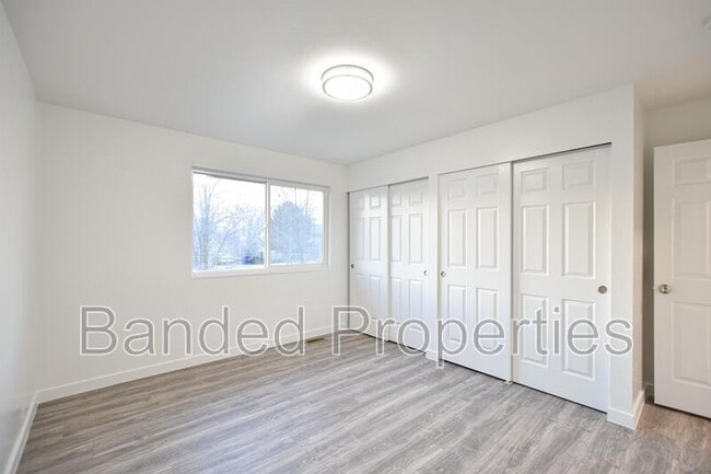Building Photo - 5849 3840 W