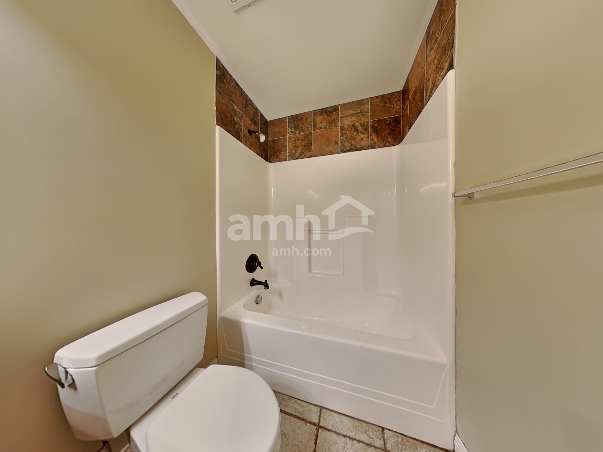 Building Photo - 2016 Winter Hvn