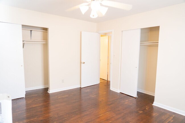 Building Photo - 114 Stratford Ct