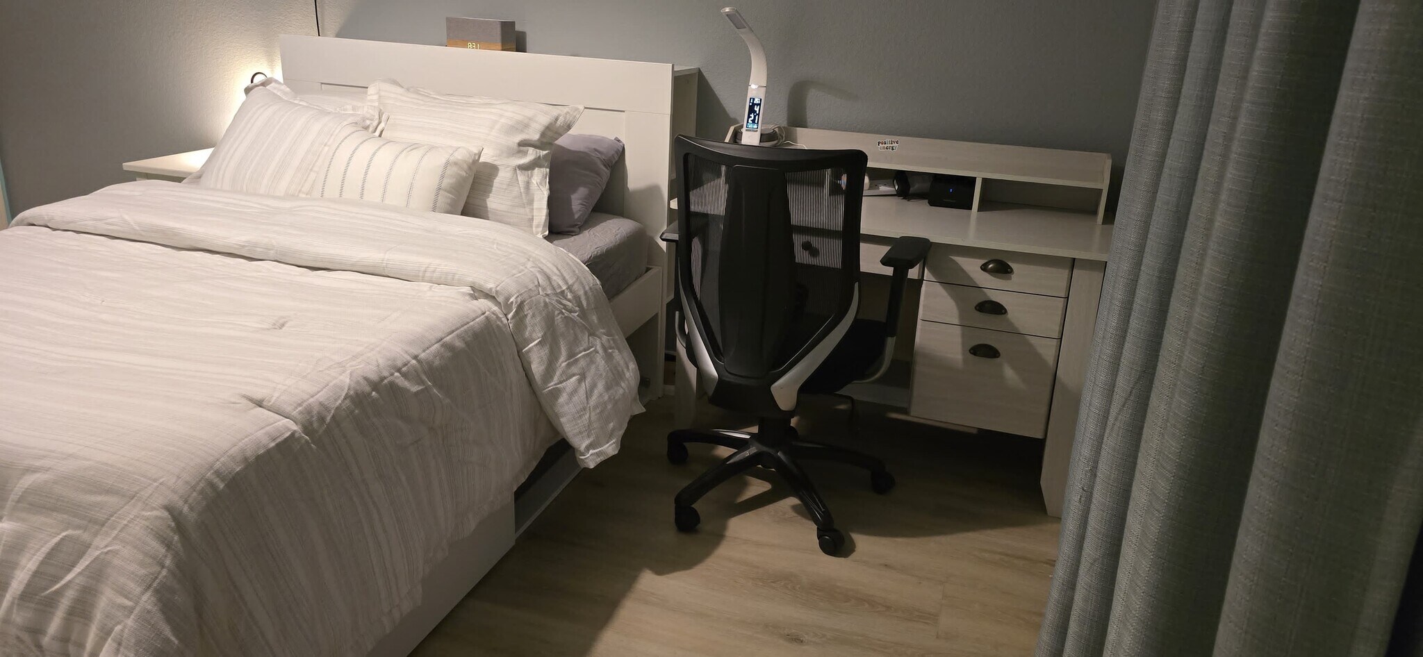 Building Photo - 395 Plaza Calimar