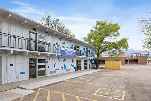 Building Photo - 415 S Weber St