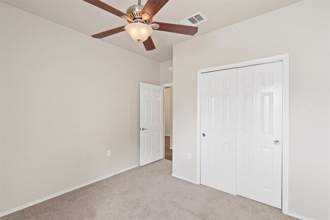 Building Photo - 10936 Furrow Hill Dr