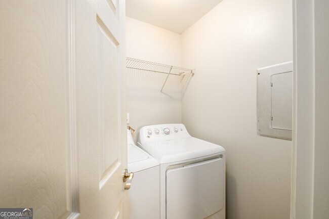 Building Photo - 4363 Thunderfork Ln