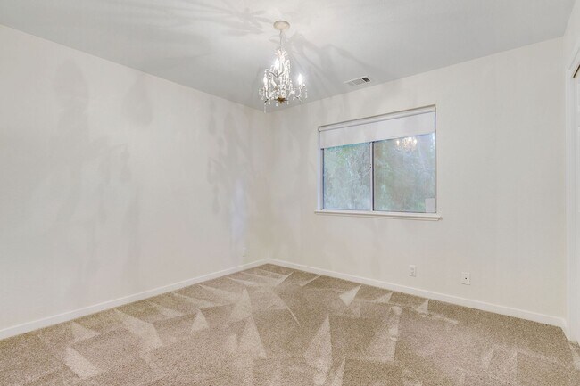 Building Photo - South Davis Home in quiet Cul-de-sac