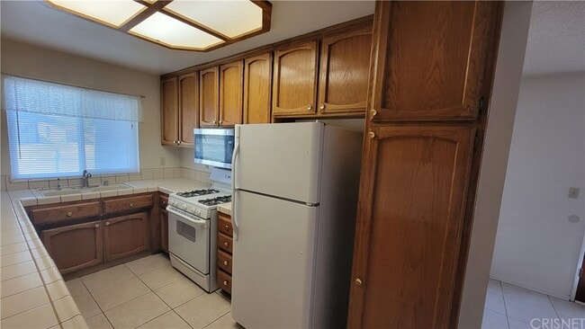 Building Photo - 11136 Rome Beauty Dr