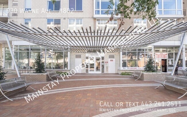Building Photo - 930 Wayne Ave