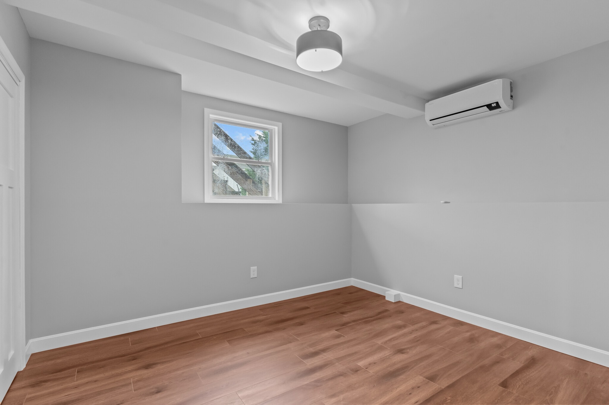 Building Photo - 22 Quimby St