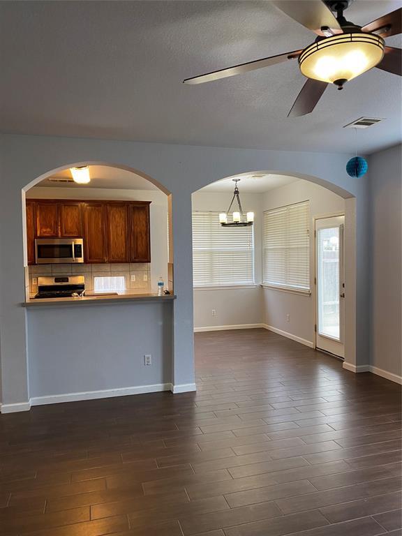 Building Photo - 11541 Sunny Creek Ln