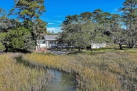 Building Photo - Private, Low Country Residence for Rent!