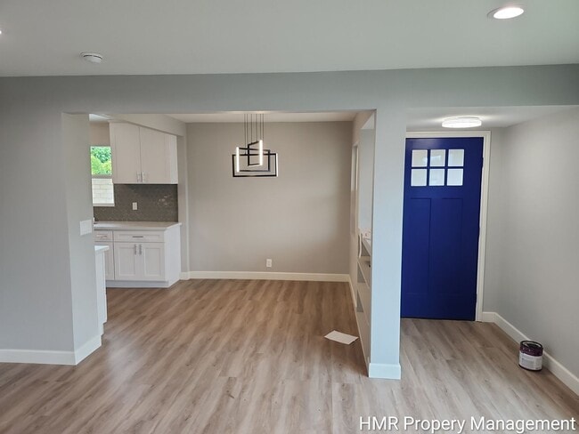 Building Photo - Charming Updated Home with Modern Upgrades