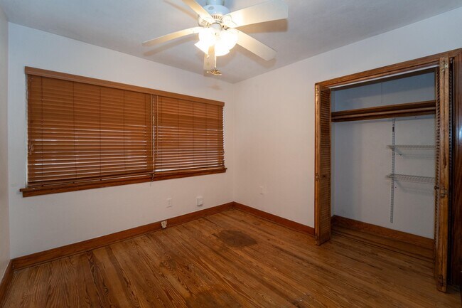 Building Photo - 64 Fullerwood Dr