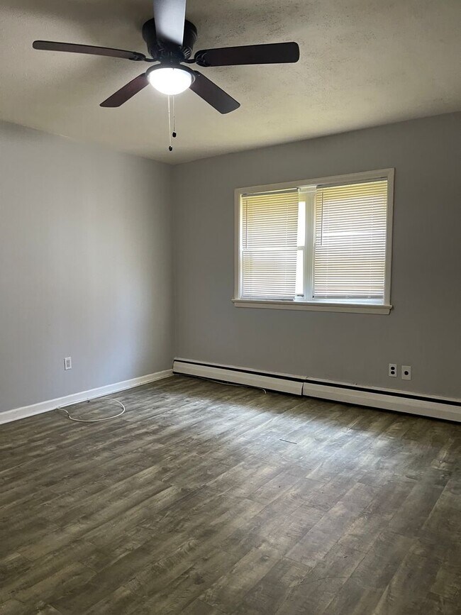 Building Photo - 1606 MacDade Boulevard