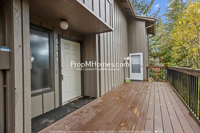 Primary Photo - NEW PRICE! Retro-Chic Home with Character ...